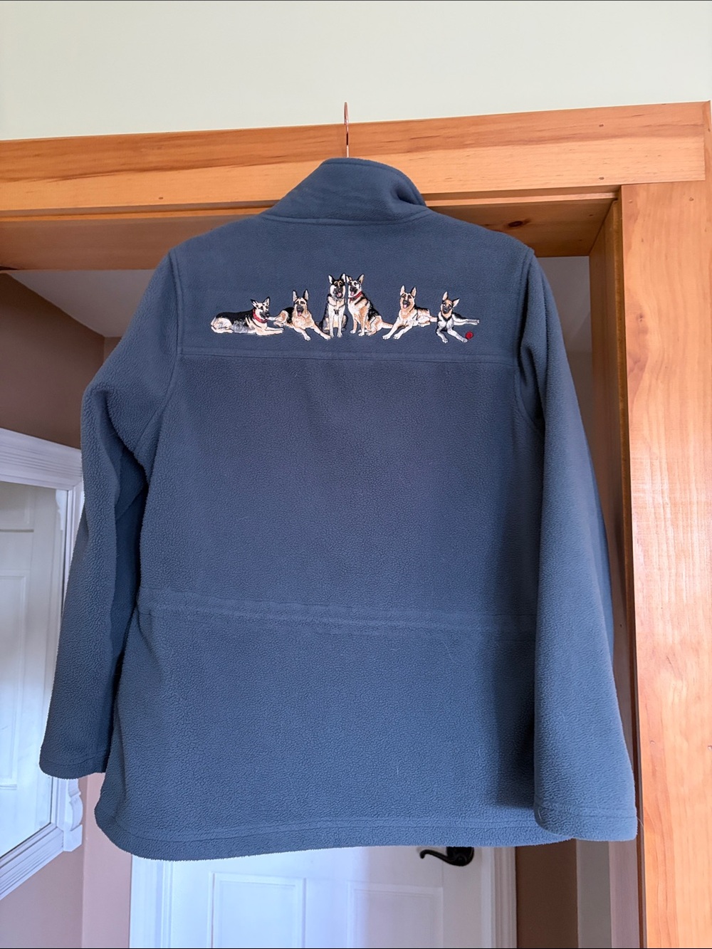 Vintage Unisex Gray Fleece Jacket with German Shepherd Dog Embroidery